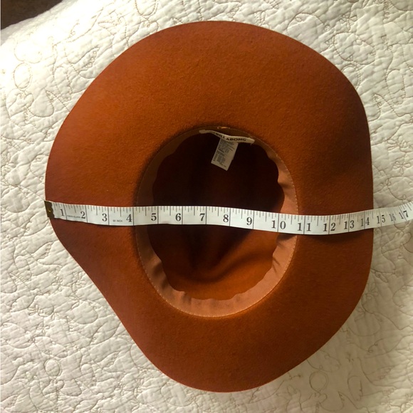 Great Scott Felt Hat OS - Picture 10 of 15